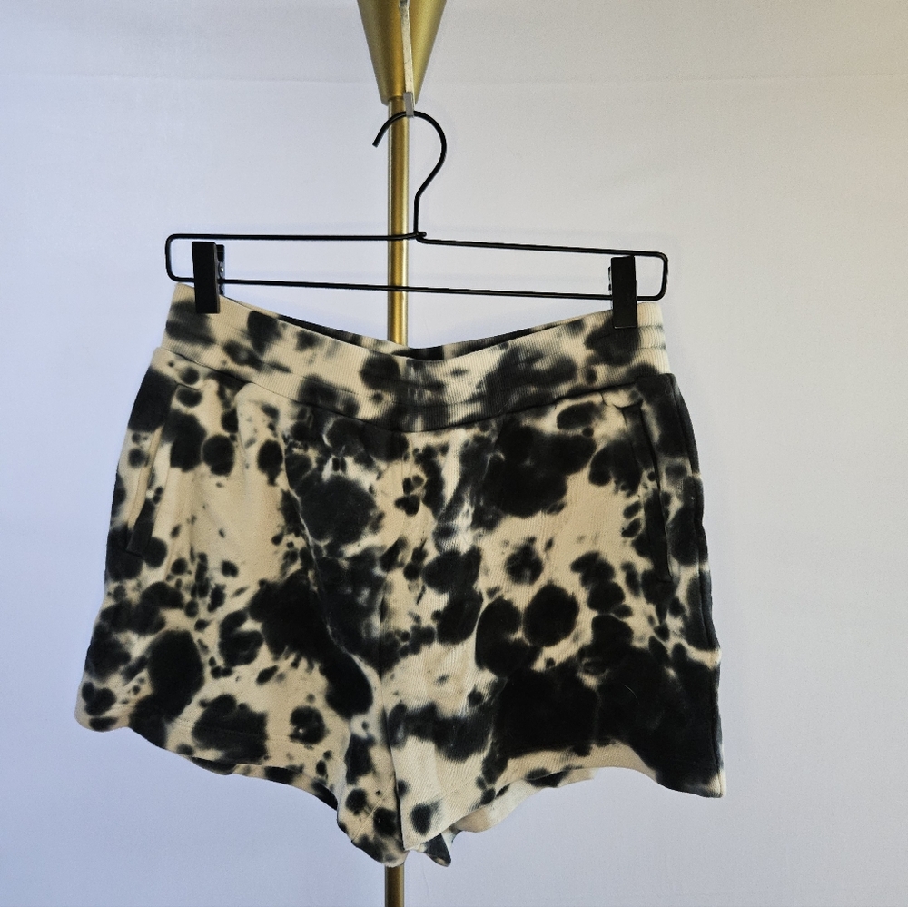 525 America Black White Tie Dye High Waist Fleece Shorts